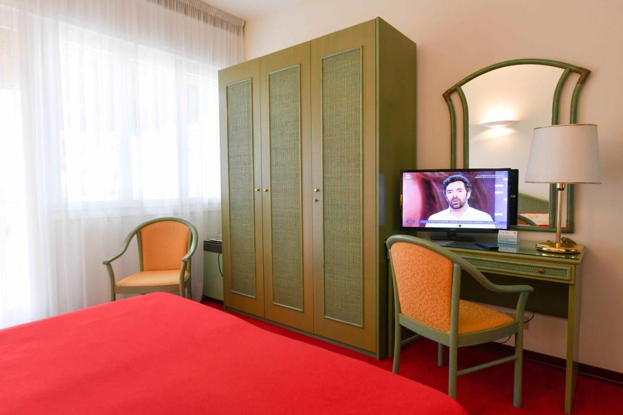 Hotel Majestic Lido di Jesolo Zewnętrze zdjęcie